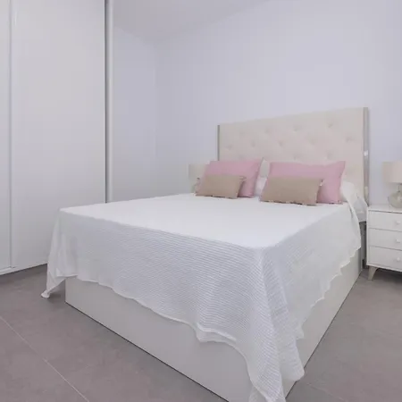 Poris 5 Beachfront Corralejo By Holidays Home *