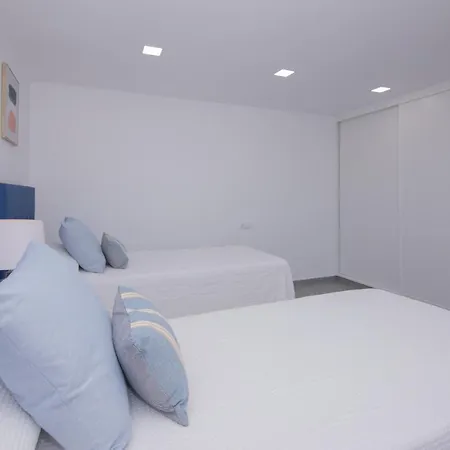5 Beachfront By Holidays Corralejo